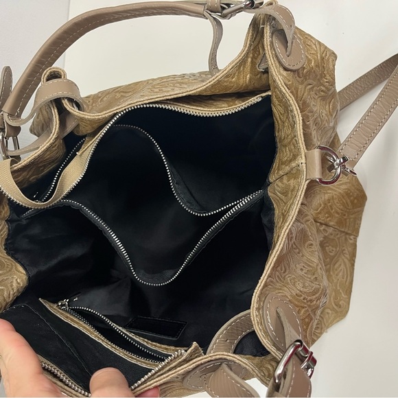 ISADORA XL Hand Tooled Leather Tote/Travel Bag in Cappuccino NWOT - Picture 6 of 9